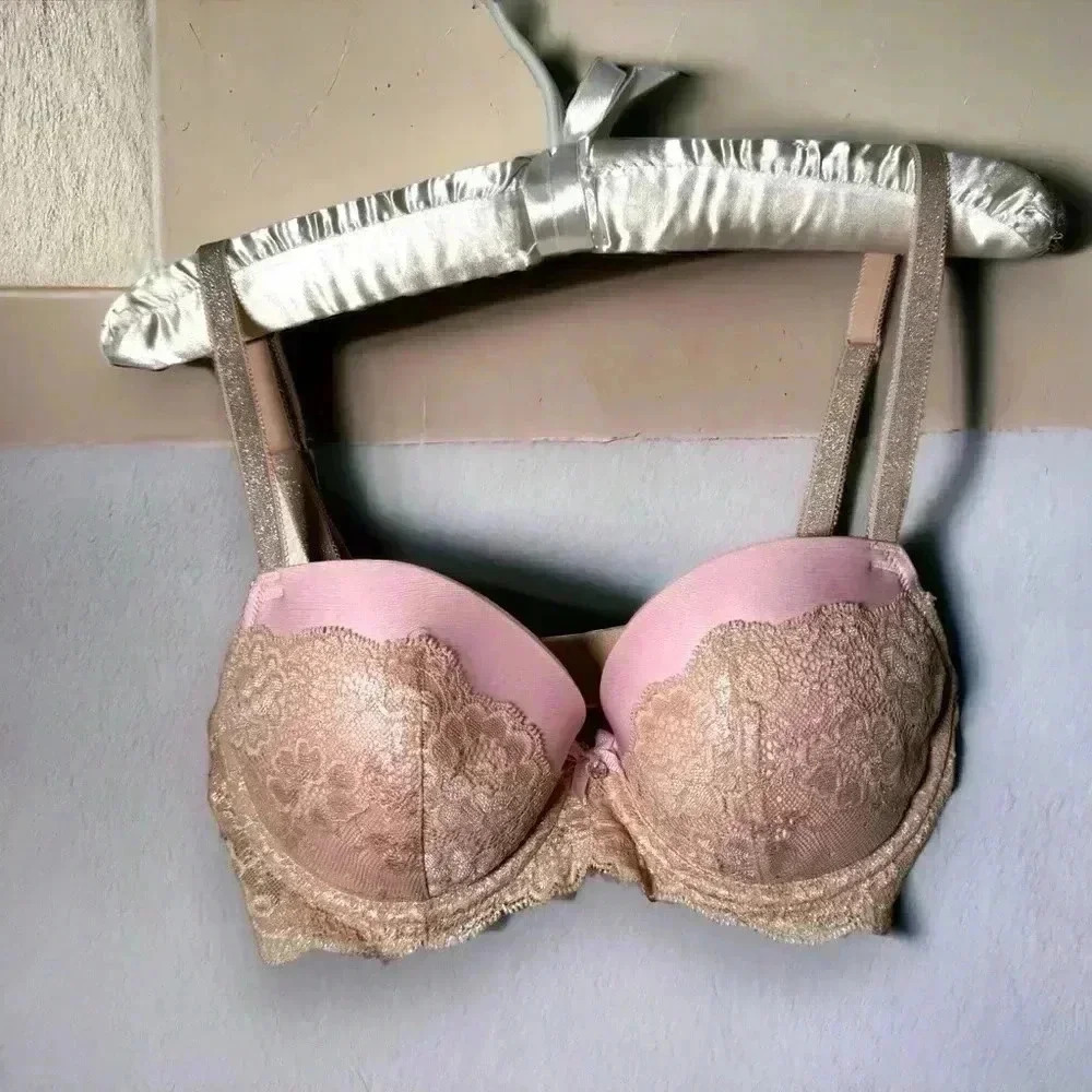 Victoria secret dream angels bra 32D PINK AND GOLD SHIMMER